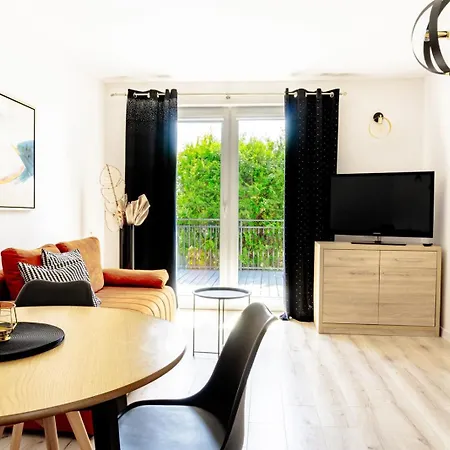 Alexandria - Domki, Apartamenty, Z Basenem * Karwia