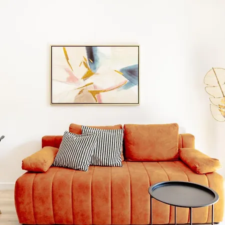 Guest house Alexandria - Domki, Apartamenty, Z Basenem Karwia
