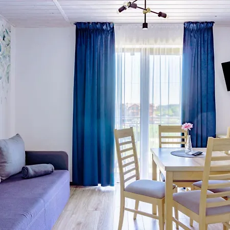 Alexandria - Domki, Apartamenty, Z Basenem Guest house *