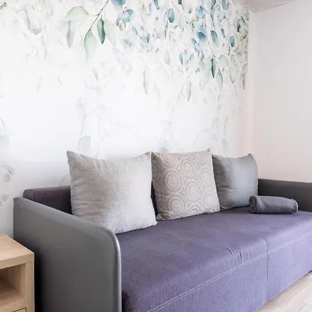 Guest house Alexandria - Domki, Apartamenty, Z Basenem Karwia