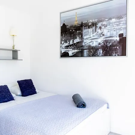 Alexandria - Domki, Apartamenty, Z Basenem Guest house