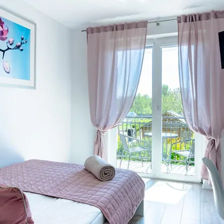 Guest house Alexandria - Domki, Apartamenty, Z Basenem